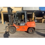 ⁦كلارك 5 طن للبيع اوللايجار⁩ - الصورة ⁦2⁩