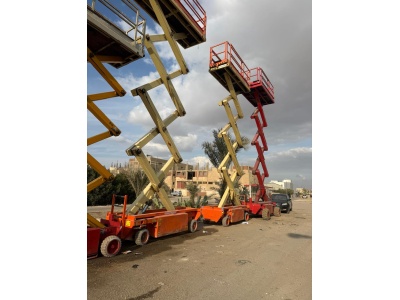 تاجير سيزر ليفت